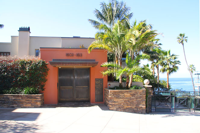 Laguna Shoals Condos | Laguna Beach Real Estate
